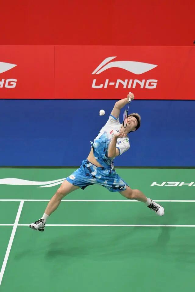 亚泰主帅谢晖：蒋圣龙红牌漏判已翻篇 结果不能改变.