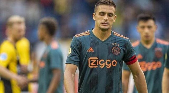 亚泰主帅谢晖：蒋圣龙红牌漏判已翻篇 结果不能改变.