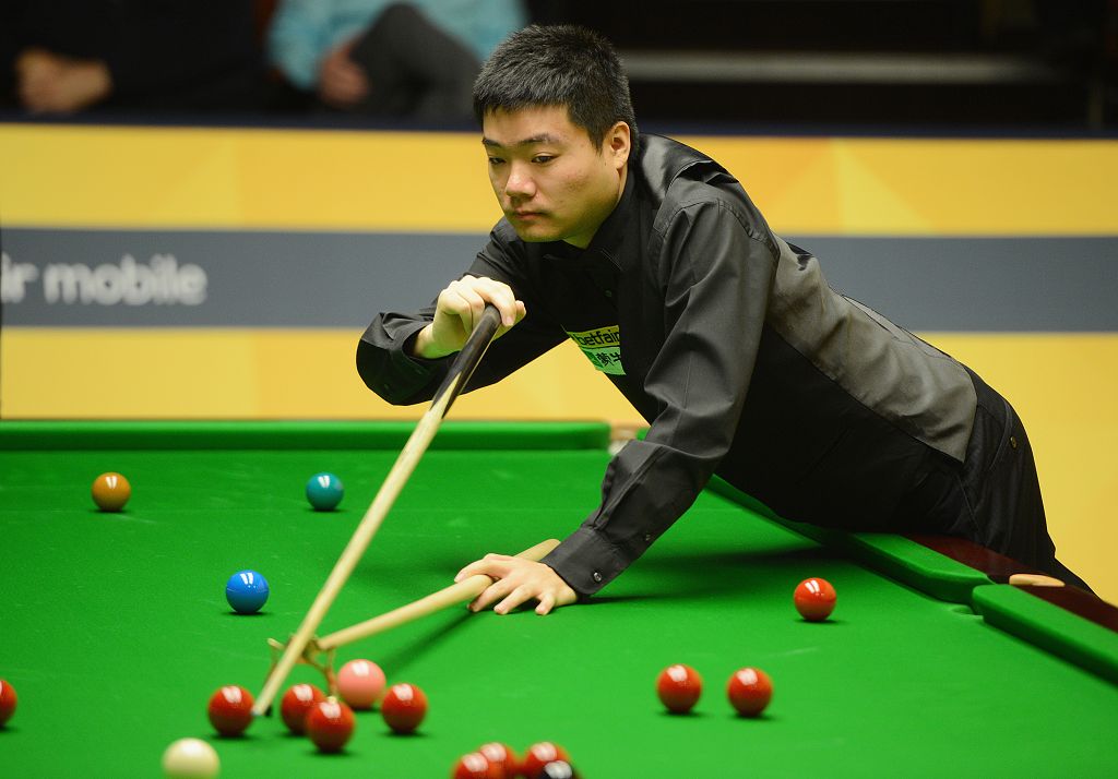 露了阵容深 露了阵容深