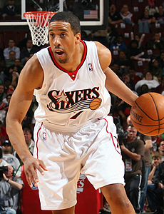 动的发展前 动的发展前